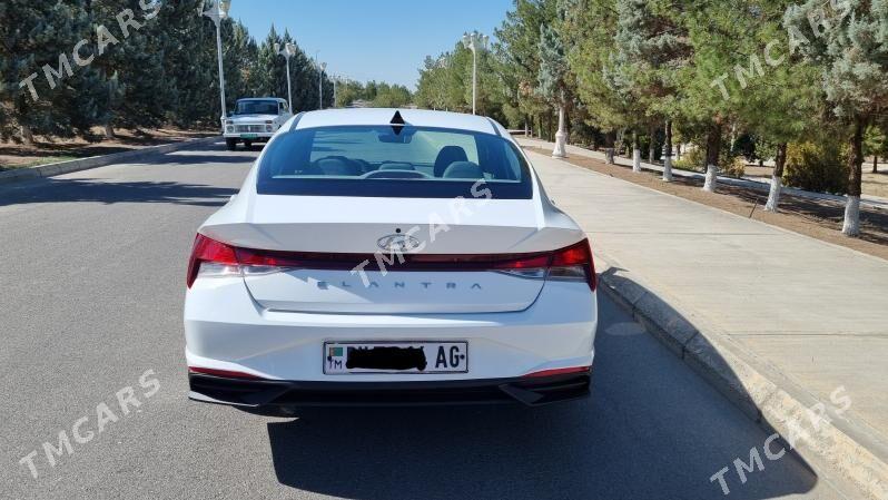 Hyundai Elantra 2021 - 235 000 TMT - Кëши - img 2