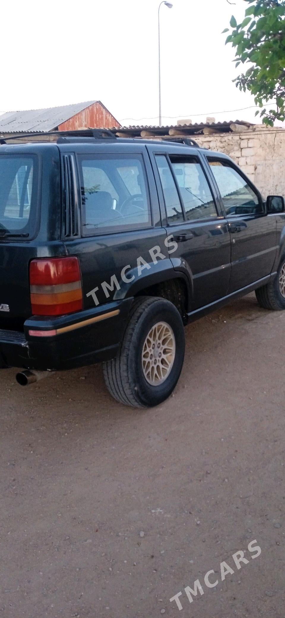 Jeep Grand Cherokee 1993 - 36 000 TMT - Türkmenbaşy - img 2