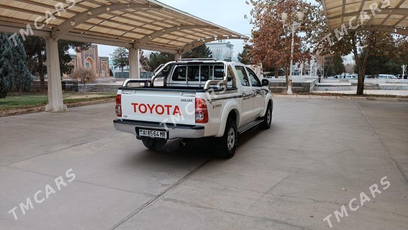 Toyota Hilux 2014 - 360 000 TMT - Мары - img 6