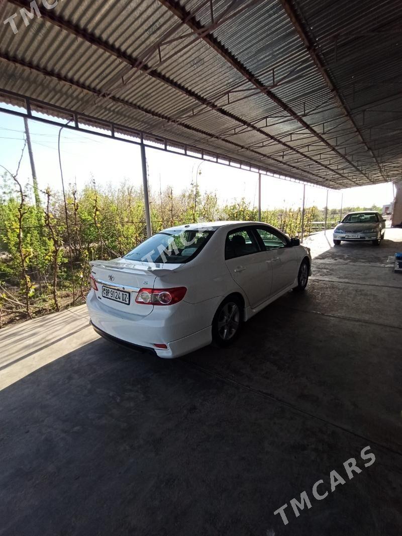 Toyota Corolla 2011 - 135 000 TMT - Şabat etr. - img 3