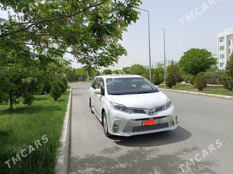 Toyota Sienna 2017 - 357 000 TMT - Ашхабад - img 3