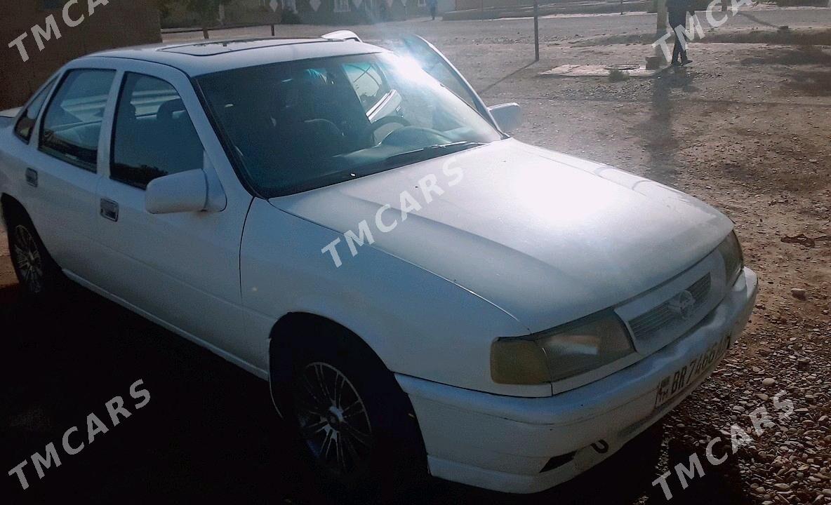 Opel Vectra 1989 - 20 000 TMT - Серахс - img 7