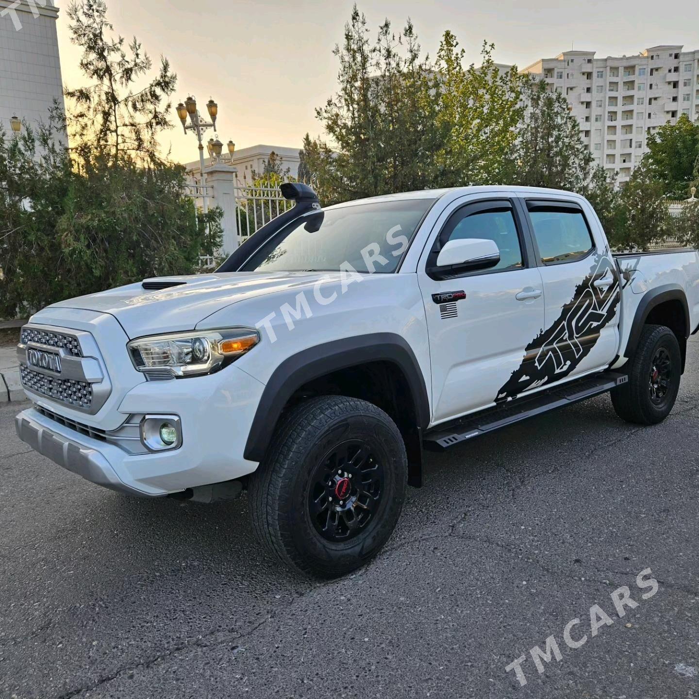 Toyota Tacoma 2019 - 702 000 TMT - Ашхабад - img 3