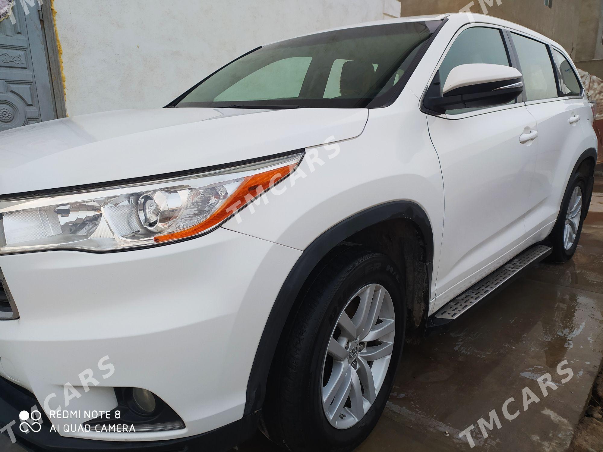 Toyota Highlander 2015 - 310 000 TMT - Дашогуз - img 4