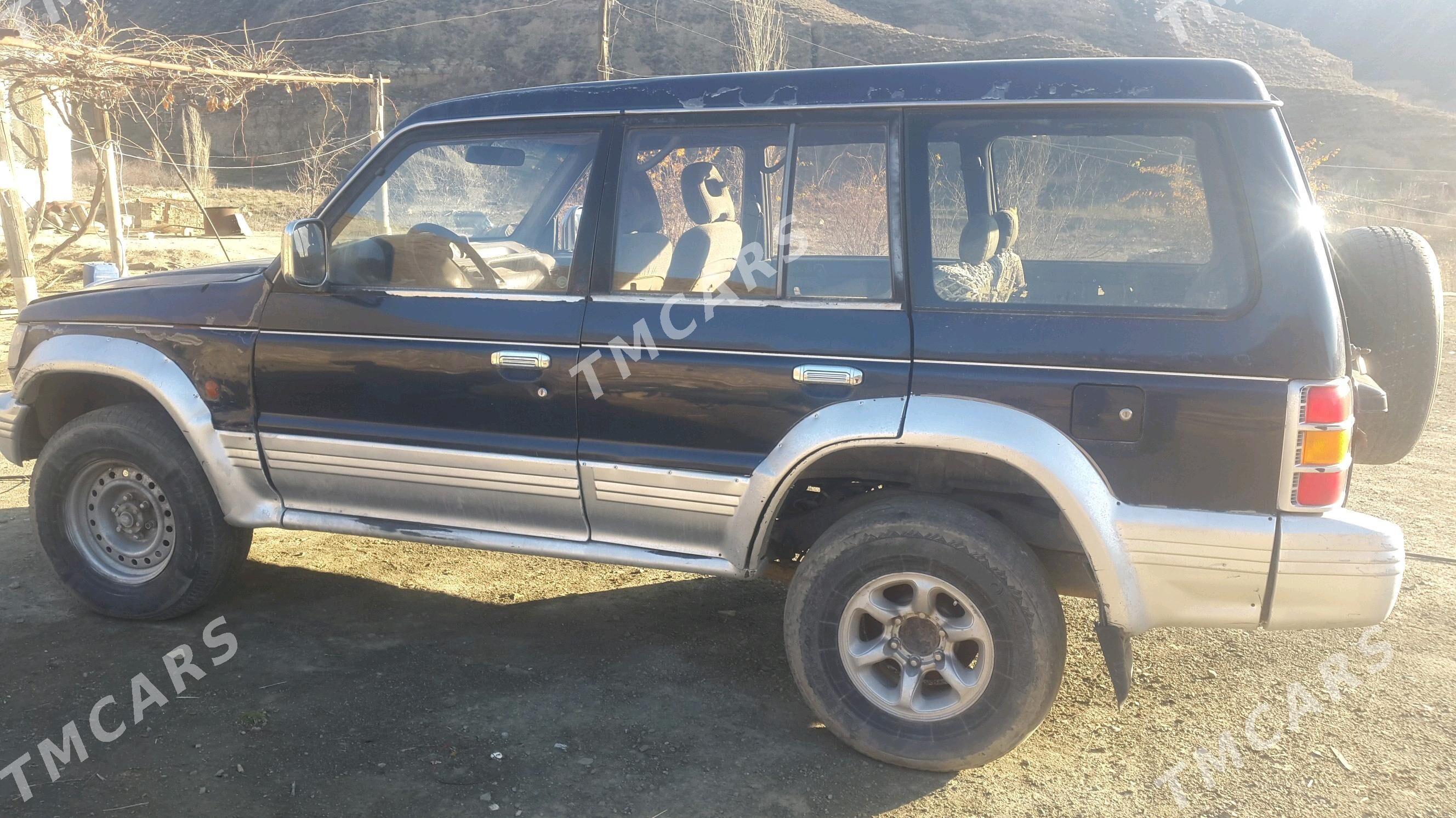 Mitsubishi Pajero 1993 - 23 000 TMT - Magtymguly - img 9