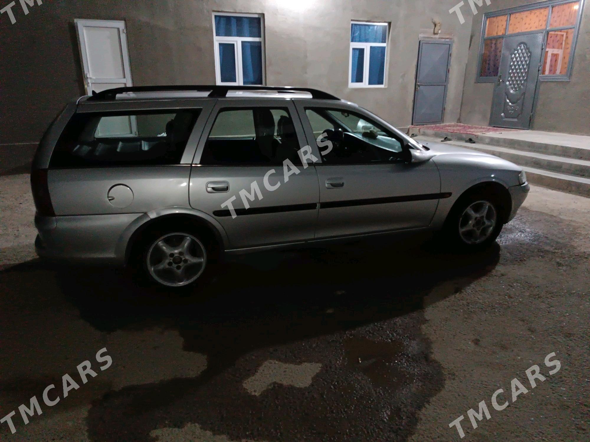 Opel Vectra 1997 - 40 000 TMT - Мургап - img 4