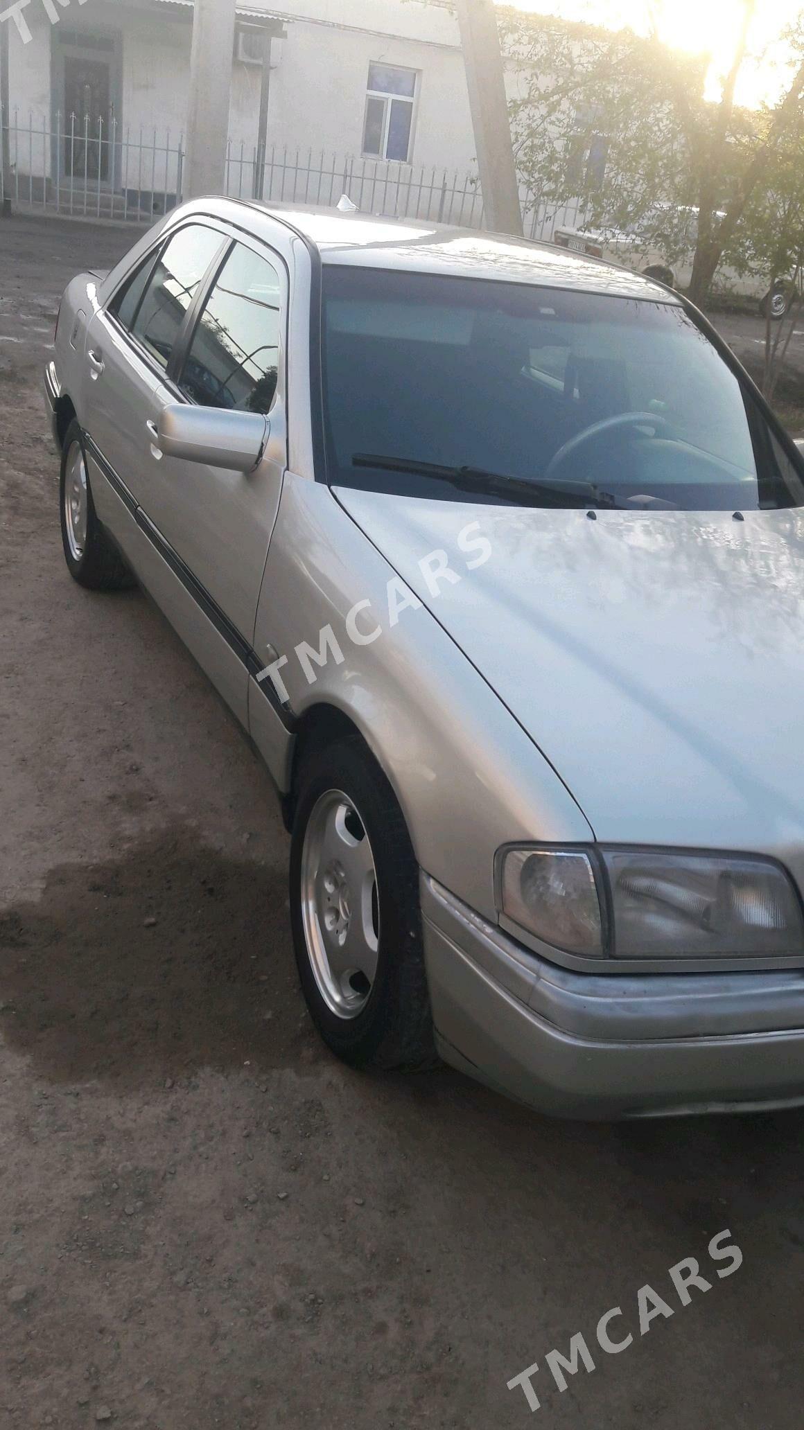 Mercedes-Benz S-Class 1997 - 40 000 TMT - Дашогуз - img 3