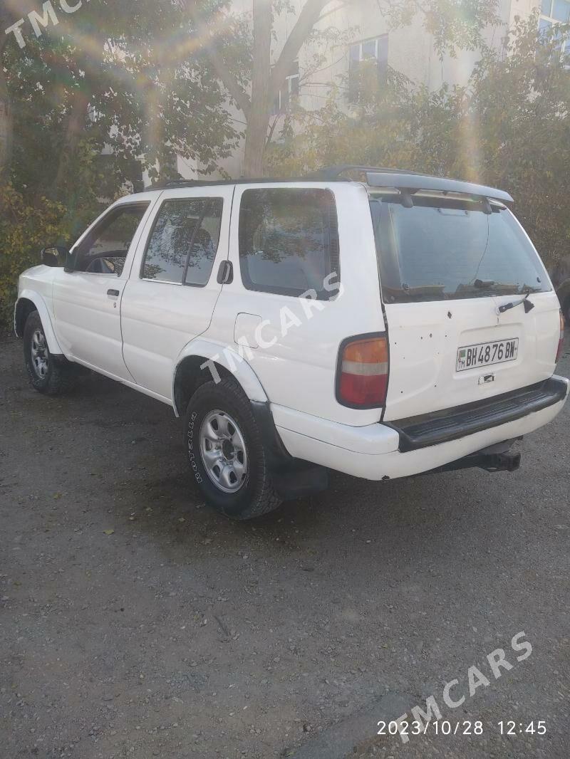 Nissan Pathfinder 1997 - 60 000 TMT - Balkanabat - img 2