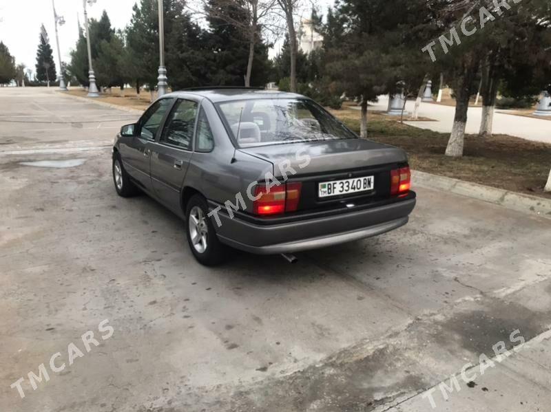 Opel Vectra 1990 - 32 000 TMT - Туркменбаши - img 3