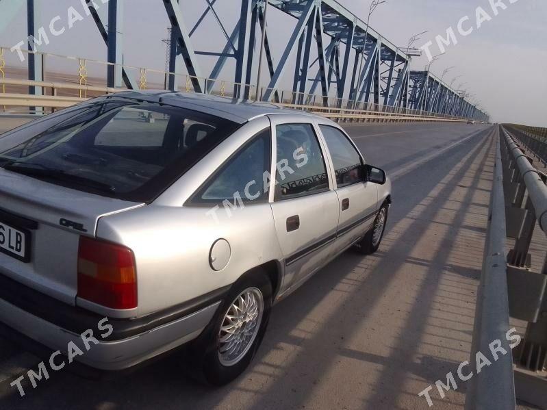 Opel Vectra 1992 - 35 000 TMT - Койтендаг - img 2