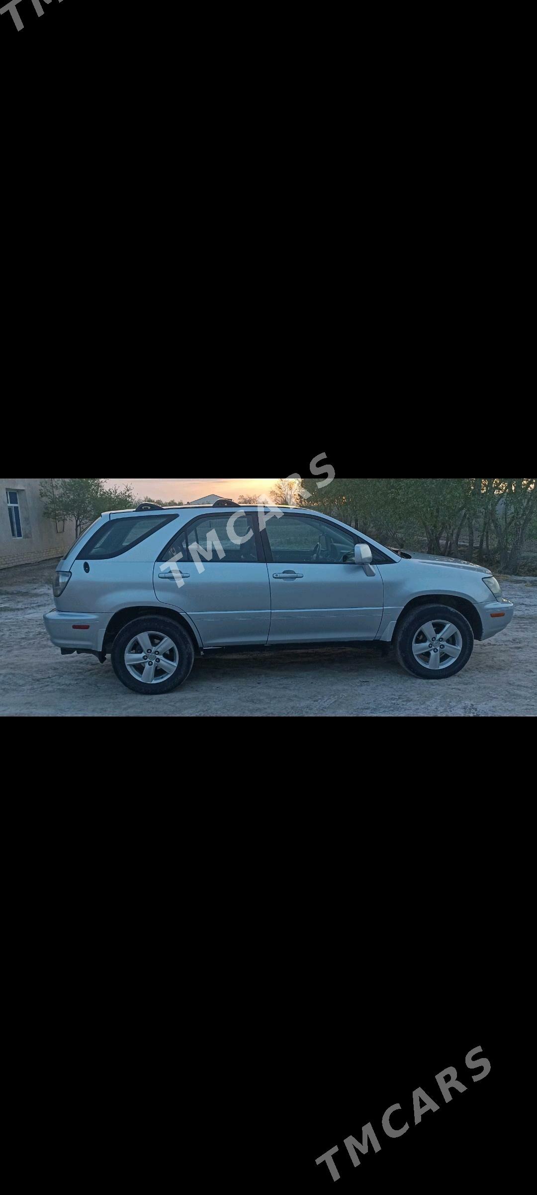 Lexus RX 300 2001 - 150 000 TMT - етр. Туркменбаши - img 4