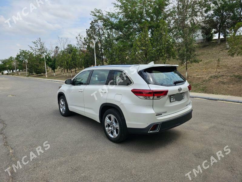 Toyota Highlander 2017 - 660 000 TMT - Ашхабад - img 4