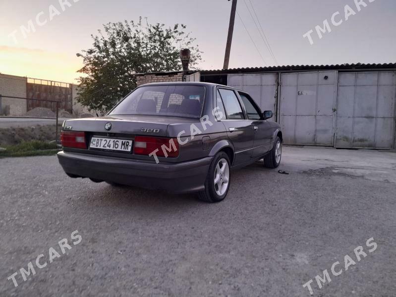 BMW 320 1989 - 23 000 TMT - Мары - img 4