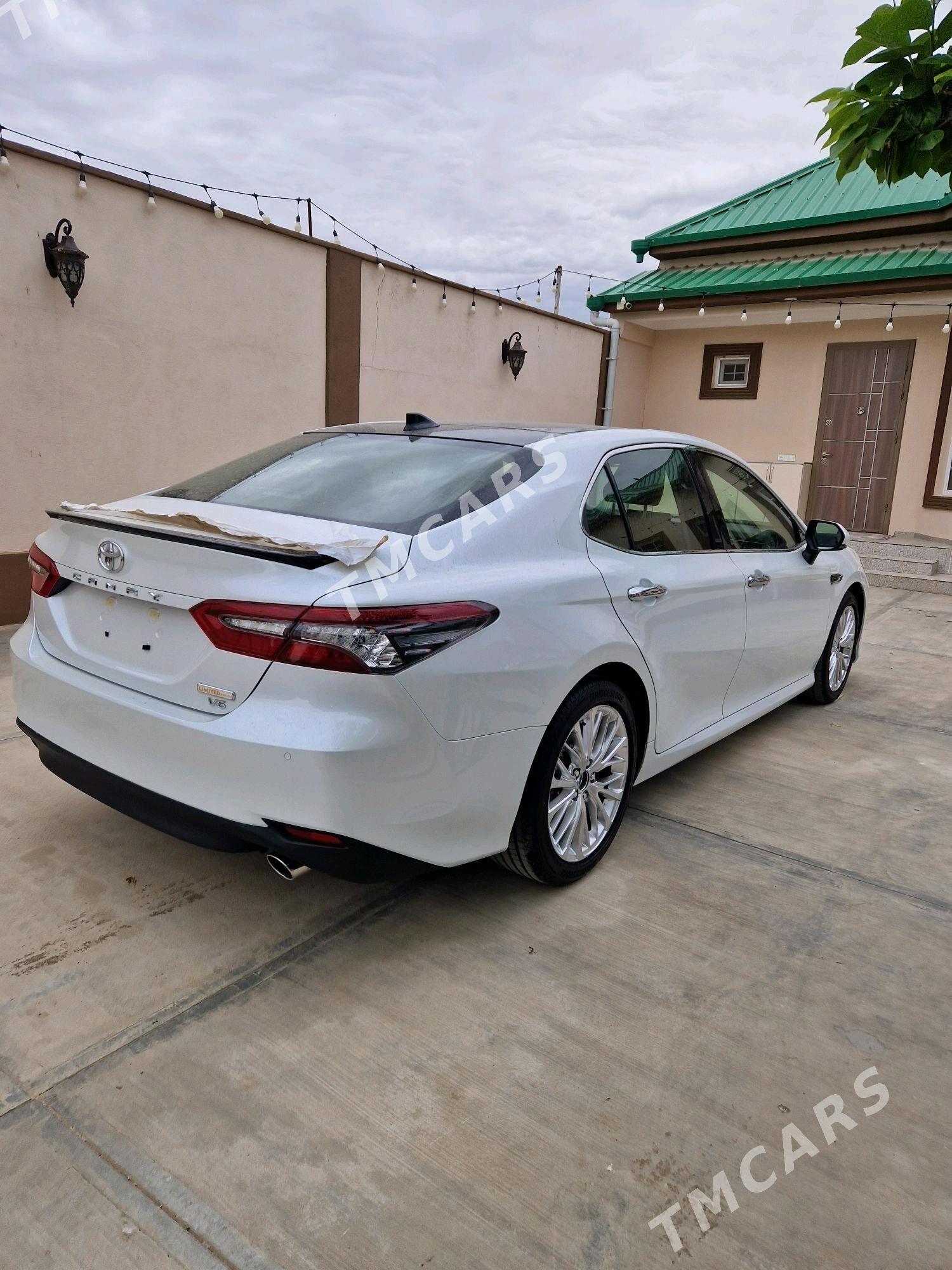 Toyota Camry 2024 - 770 000 TMT - Кëши - img 5