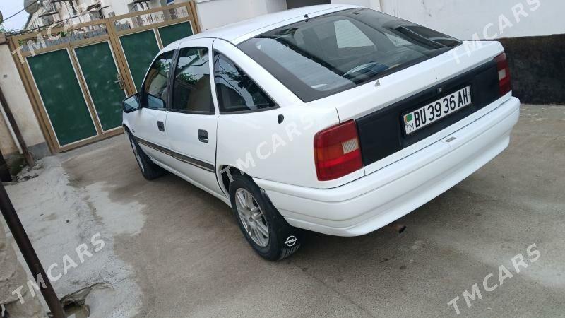 Opel Vectra 1992 - 32 000 TMT - Кака - img 4