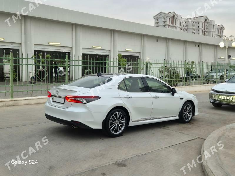 Toyota Camry 2023 - 725 000 TMT - Aşgabat - img 2