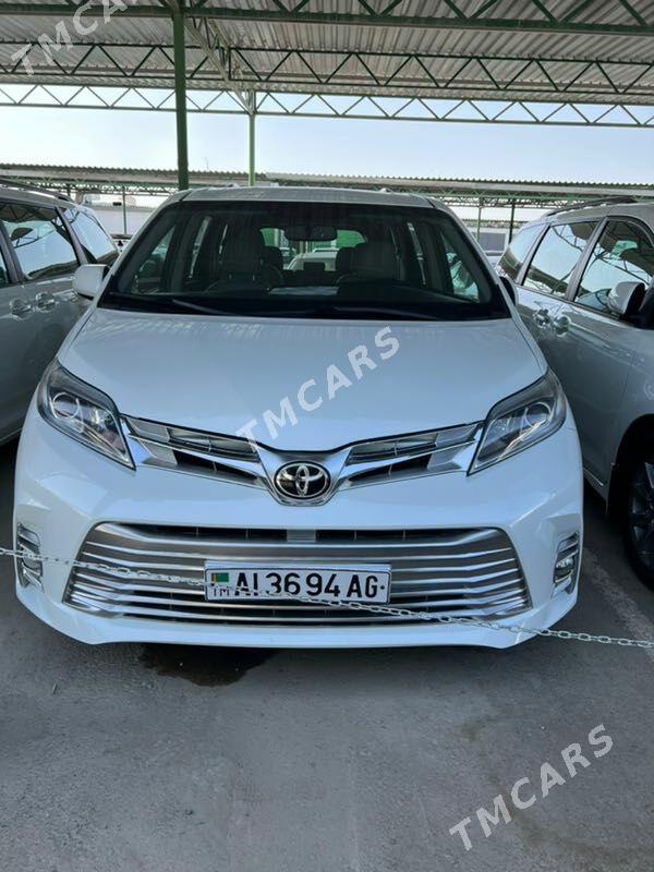 Toyota Sienna 2017 - 410 000 TMT - Aşgabat - img 2