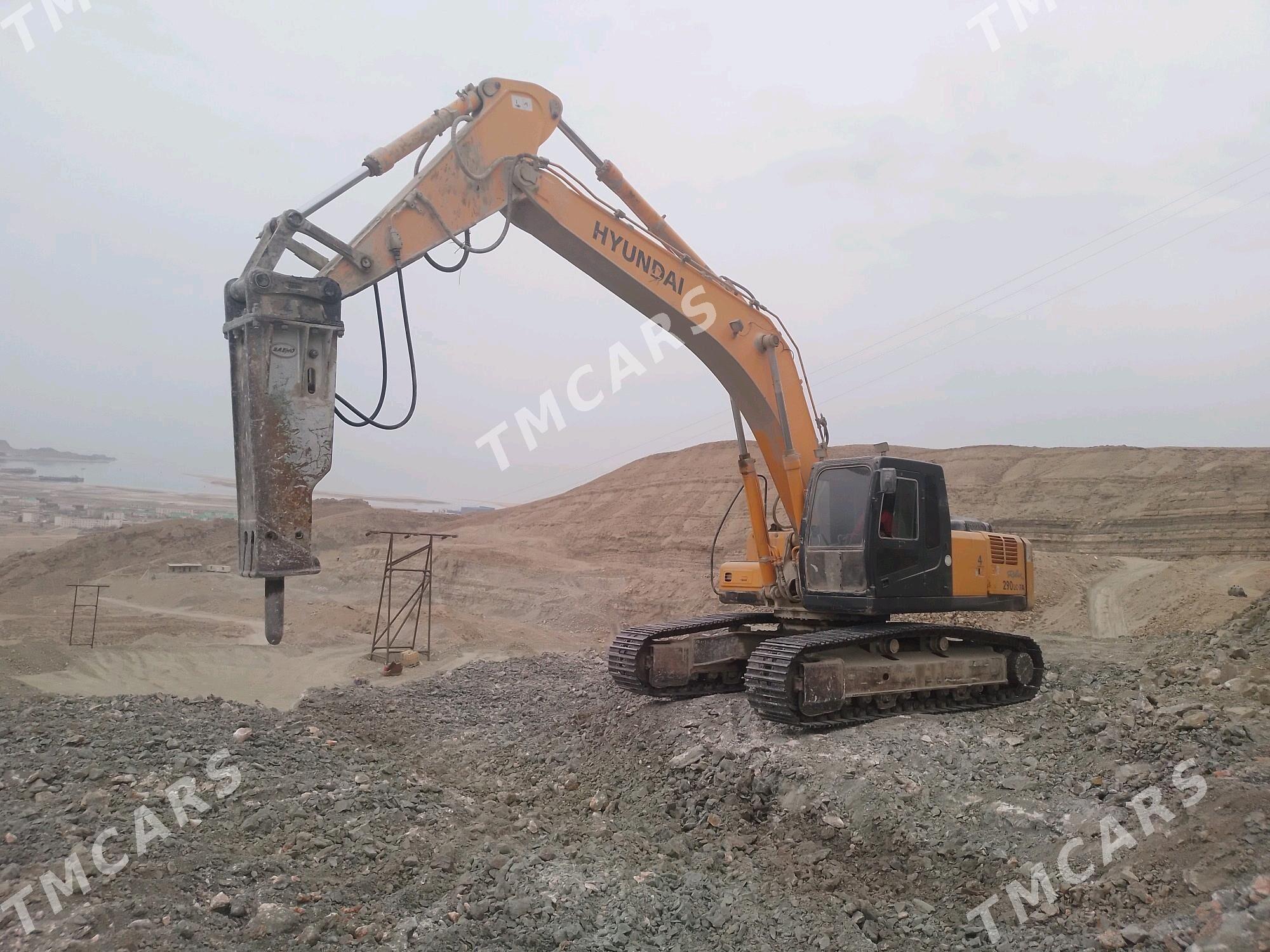 Caterpillar Excavator 2011 - 1 520 000 TMT - Türkmenbaşy - img 6