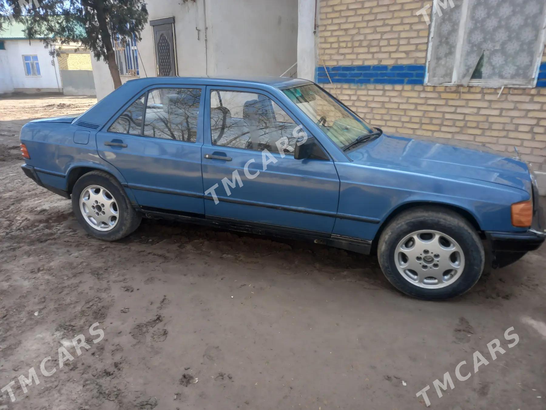 Mercedes-Benz 190E 1986 - 40 000 TMT - Köneürgenç - img 4