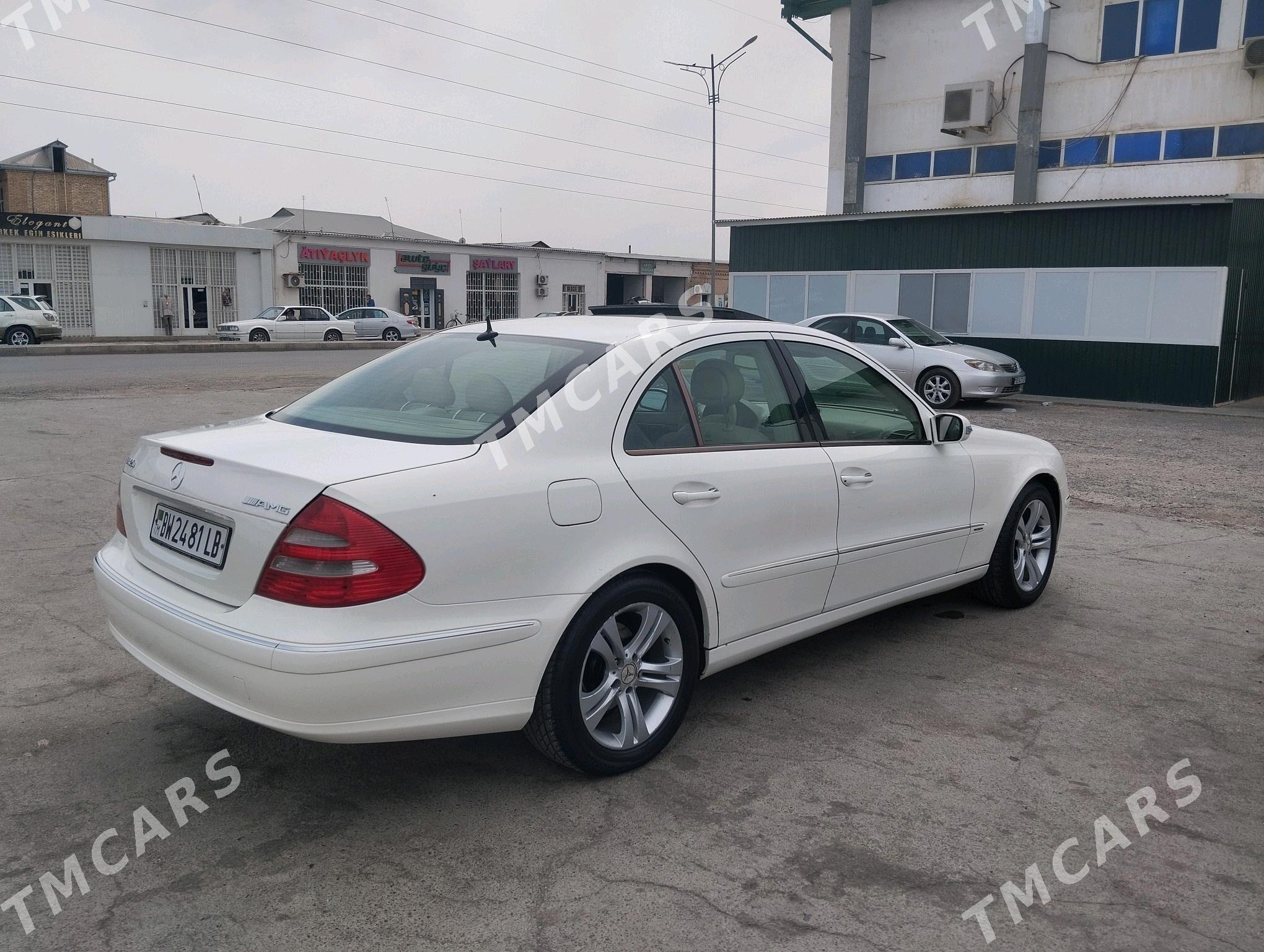 Mercedes-Benz E320 2003 - 110 000 TMT - Туркменабат - img 2