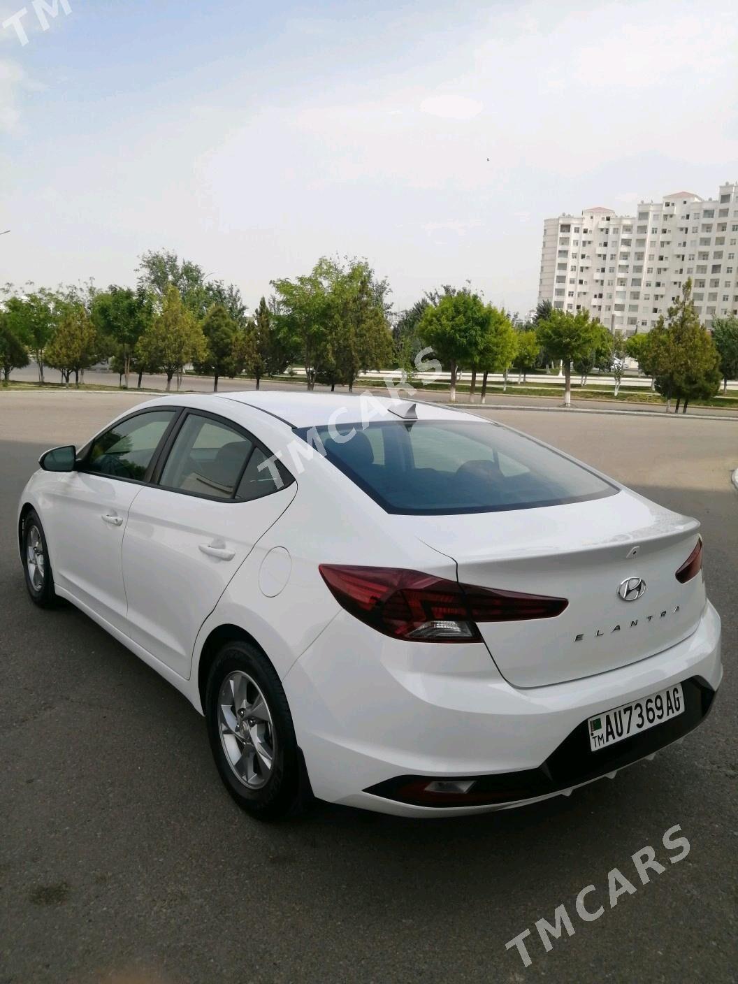 Hyundai Elantra 2020 - 245 000 TMT - 30 mkr - img 2
