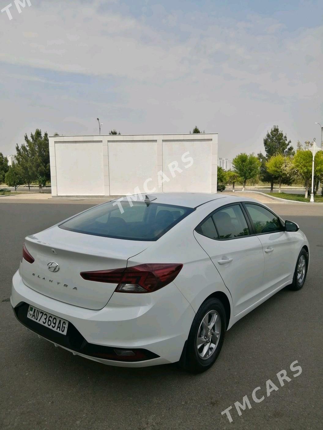 Hyundai Elantra 2020 - 245 000 TMT - 30 mkr - img 3