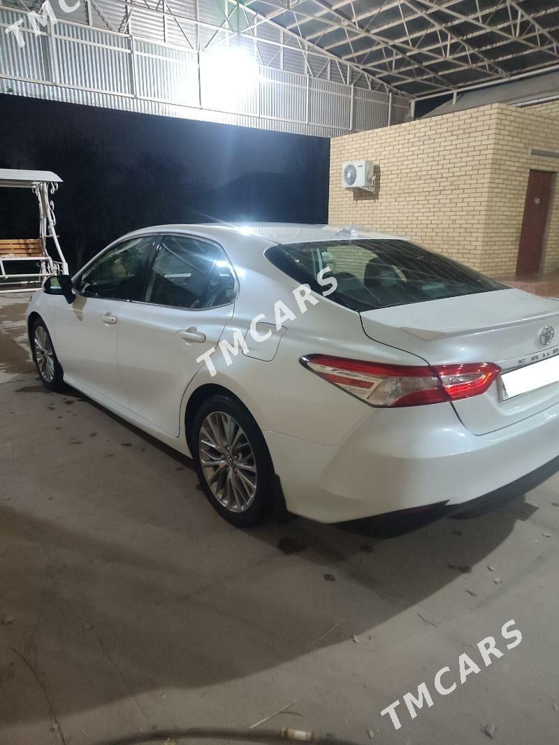 Toyota Camry 2018 - 260 000 TMT - Mary - img 3