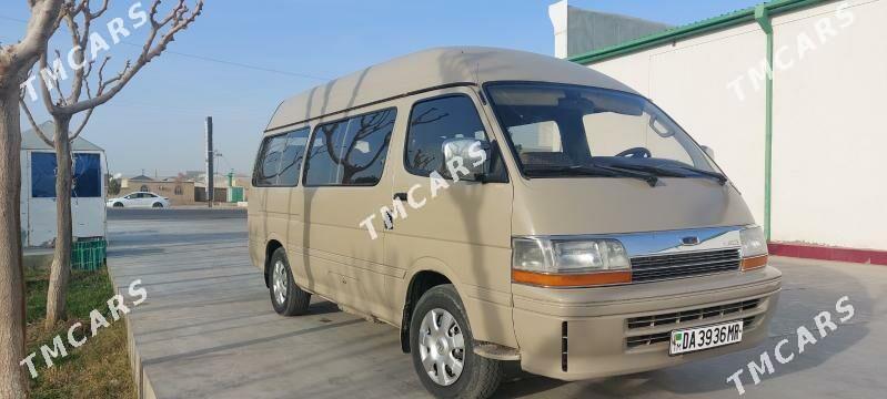 Toyota Hiace 1993 - 80 000 TMT - Мары - img 2