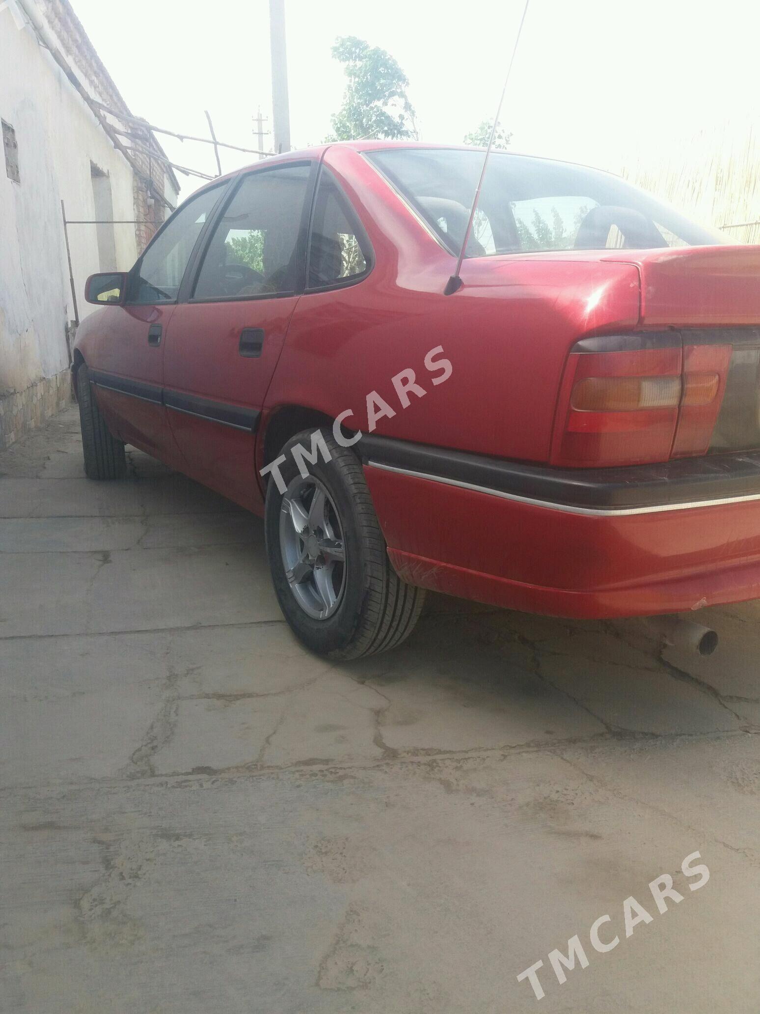 Opel Vectra 1995 - 35 000 TMT - Дашогуз | TMCARS