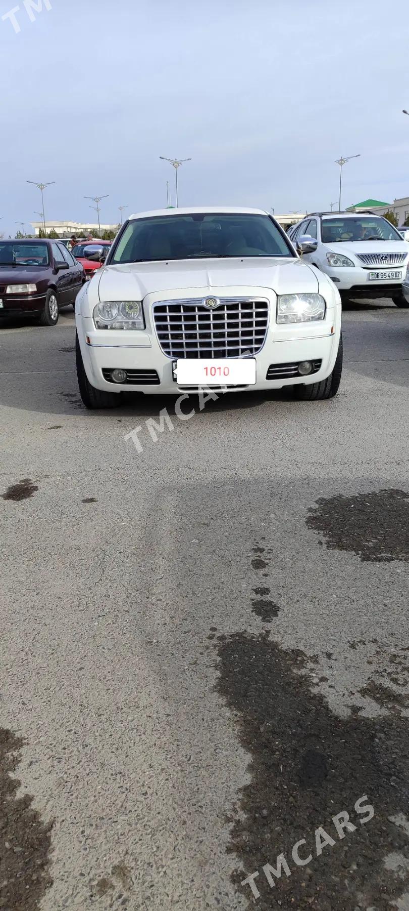 Chrysler 300 2010 - 120 000 TMT - Гурбансолтан Едже - img 6