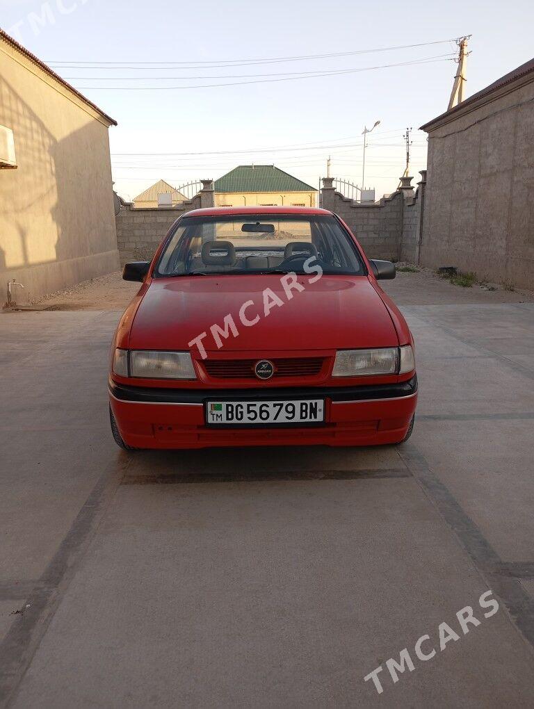 Opel Vectra 1989 - 33 000 TMT - Гумдаг - img 2