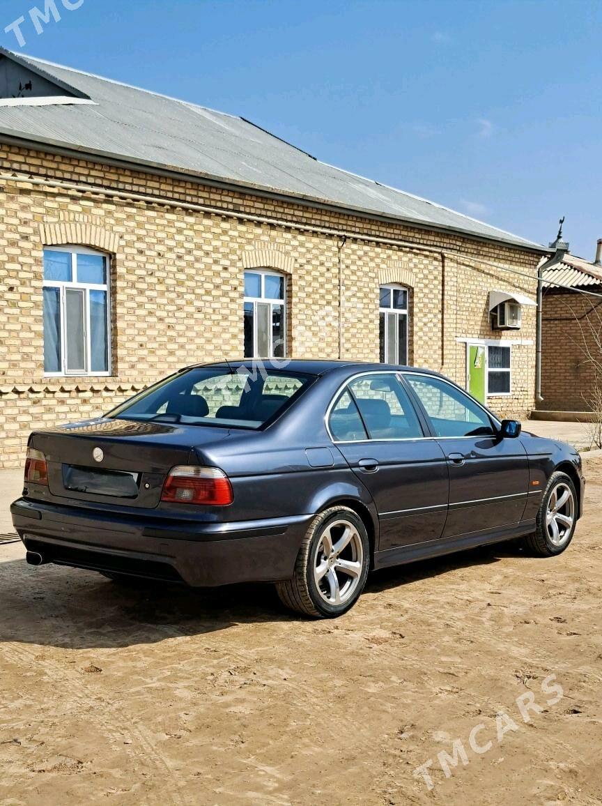 BMW E39 1999 - 100 000 TMT - Мары - img 3