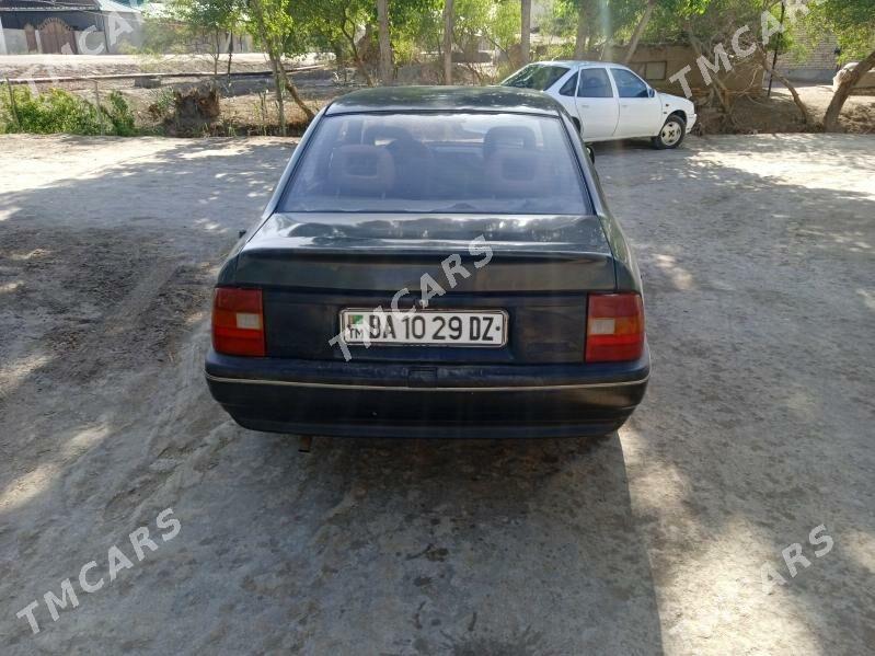 Opel Vectra 1991 - 20 000 TMT - Болдумсаз - img 2