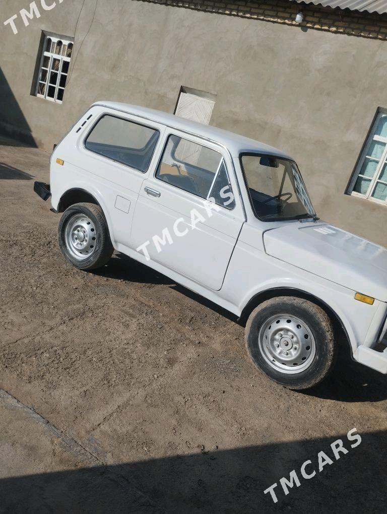 Lada Niva 1986 - 30 000 TMT - Мары - img 8