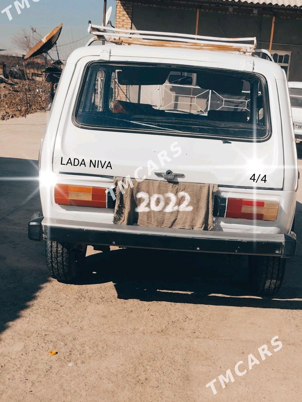 Lada Niva 1986 - 30 000 TMT - Мары - img 4