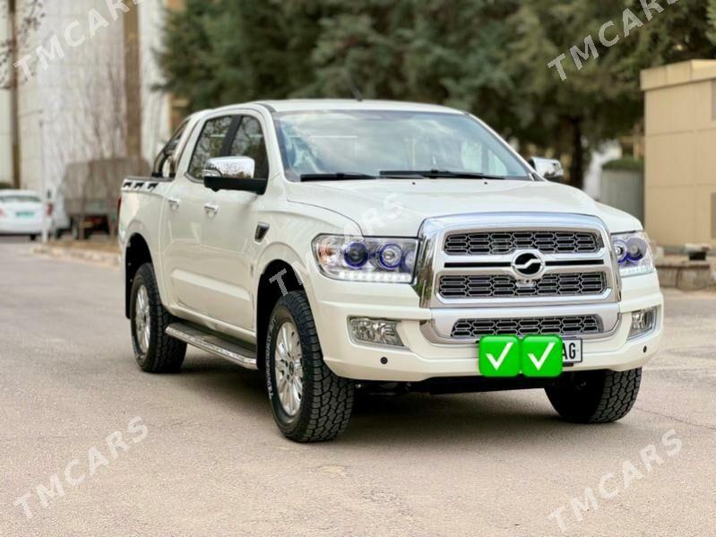 Toyota Hilux 2023 - 380 000 TMT - Ашхабад - img 5