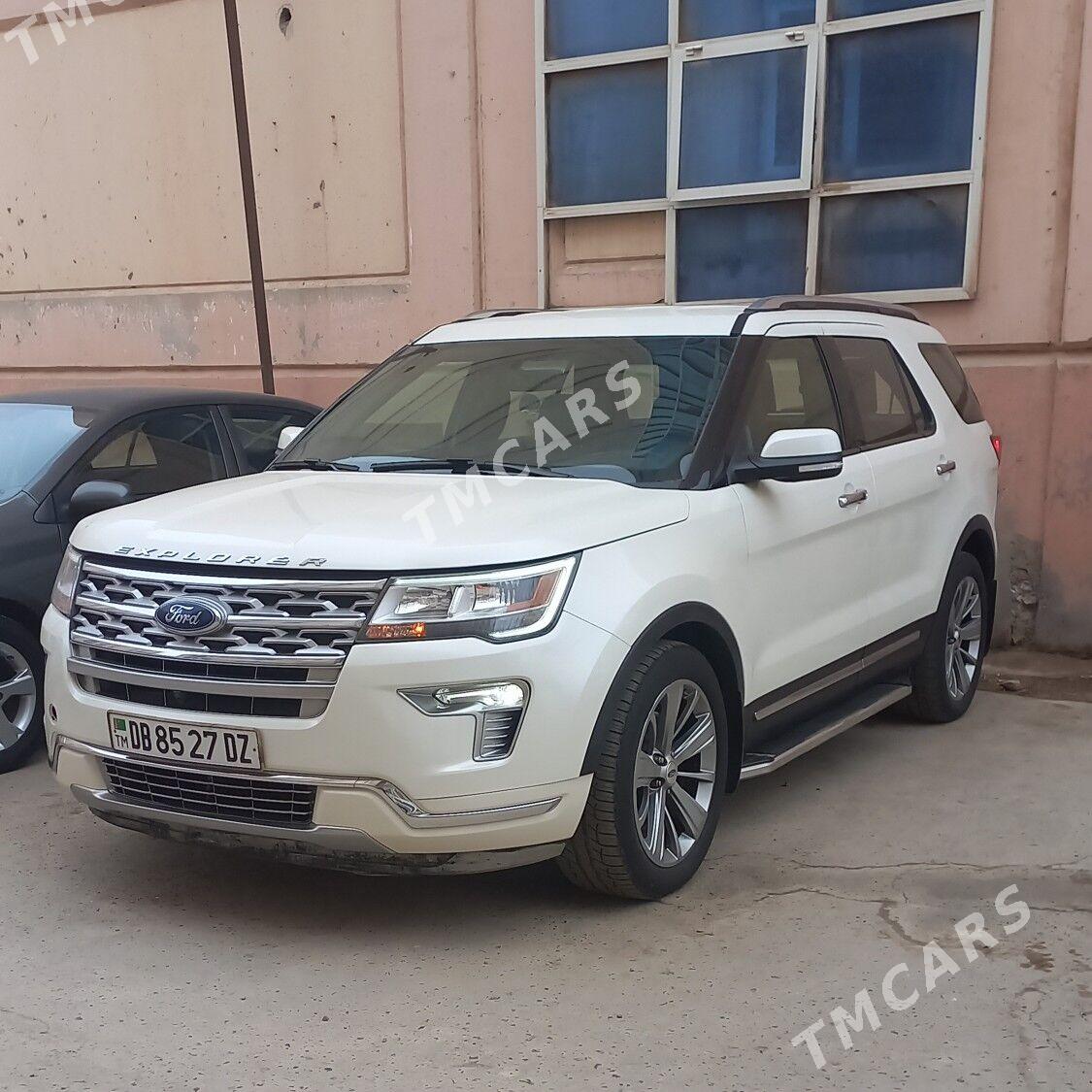 Ford Explorer 2019 - 350 000 TMT - Дашогуз - img 3