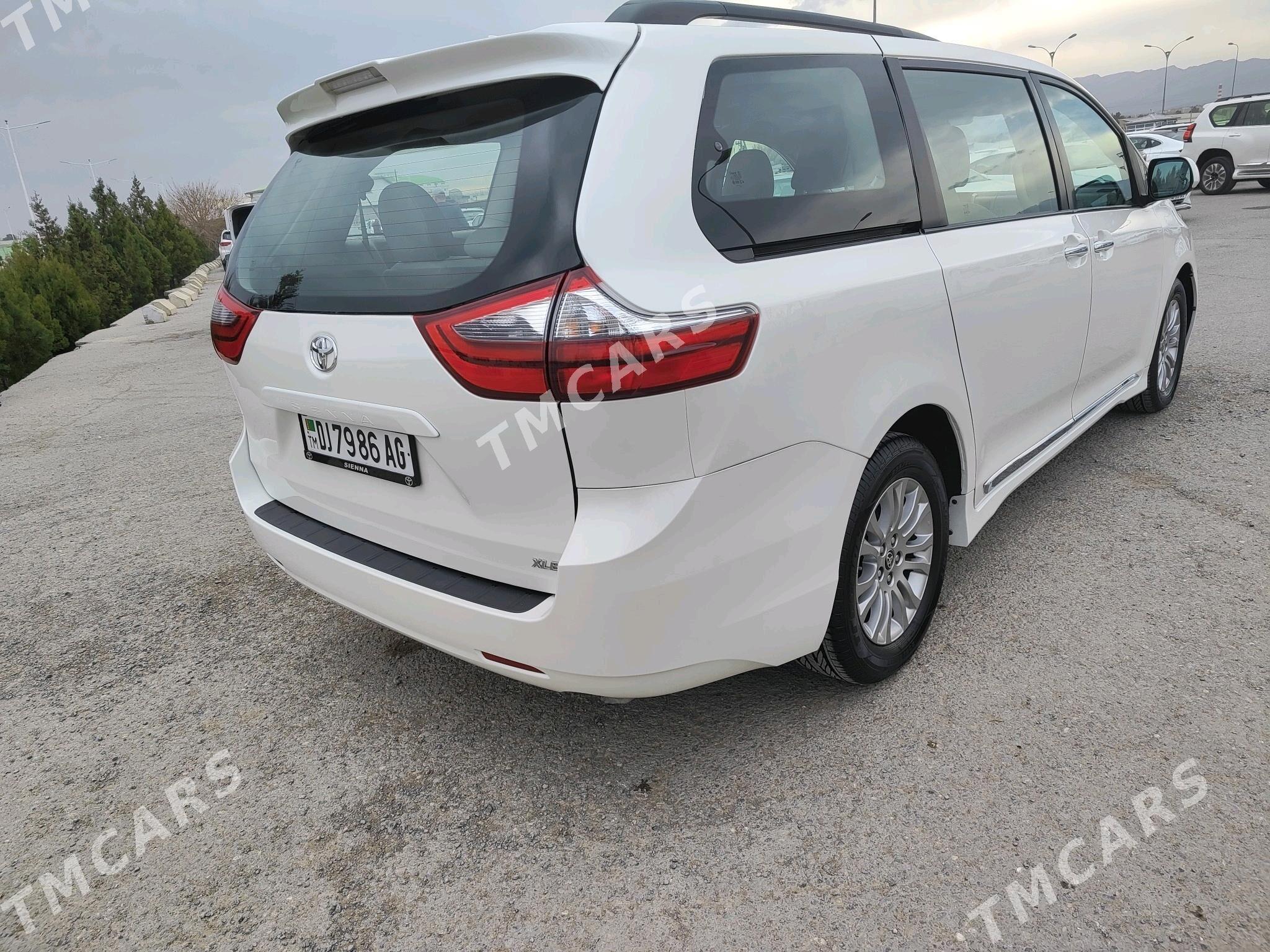Toyota Sienna 2019 - 530 000 TMT - Aşgabat - img 5