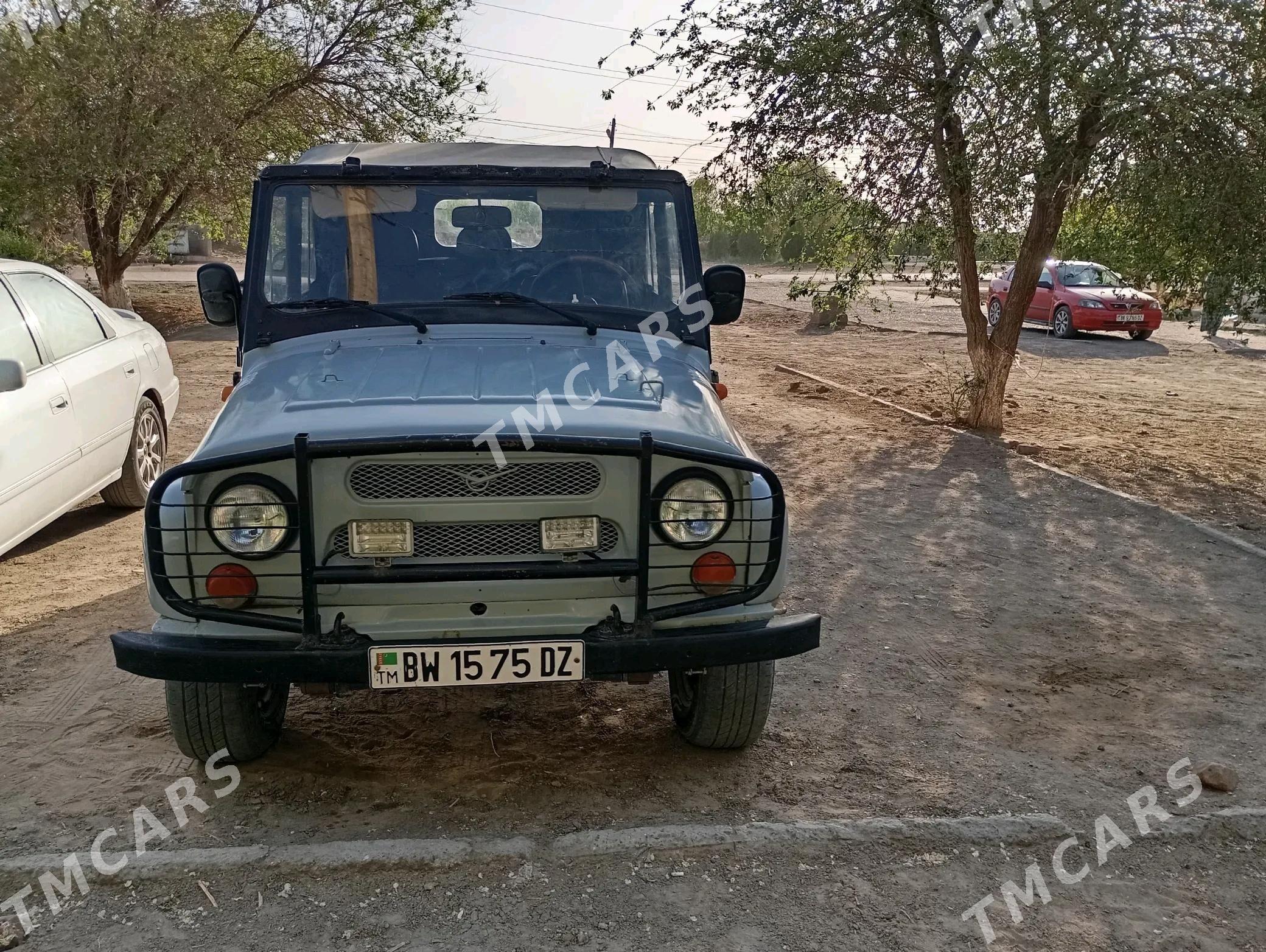 UAZ 469 2000 - 40 000 TMT - Дашогуз - img 4