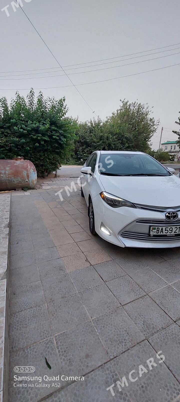Toyota Corolla 2018 - 225 400 TMT - Бедев - img 5