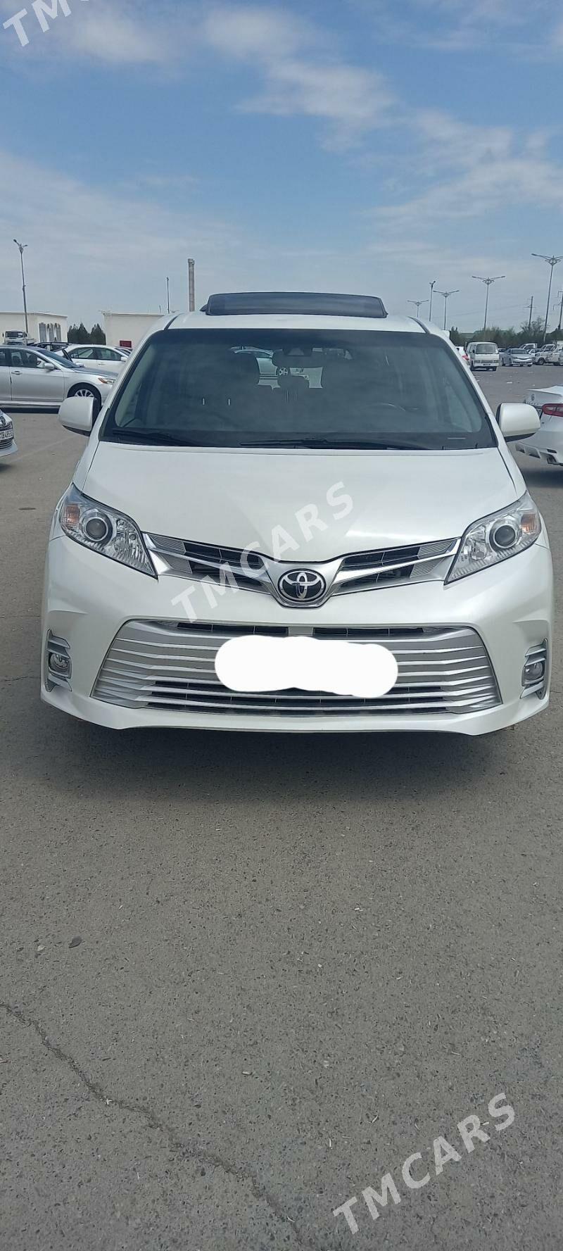 Toyota Sienna 2019 - 405 000 TMT - Daşoguz - img 2