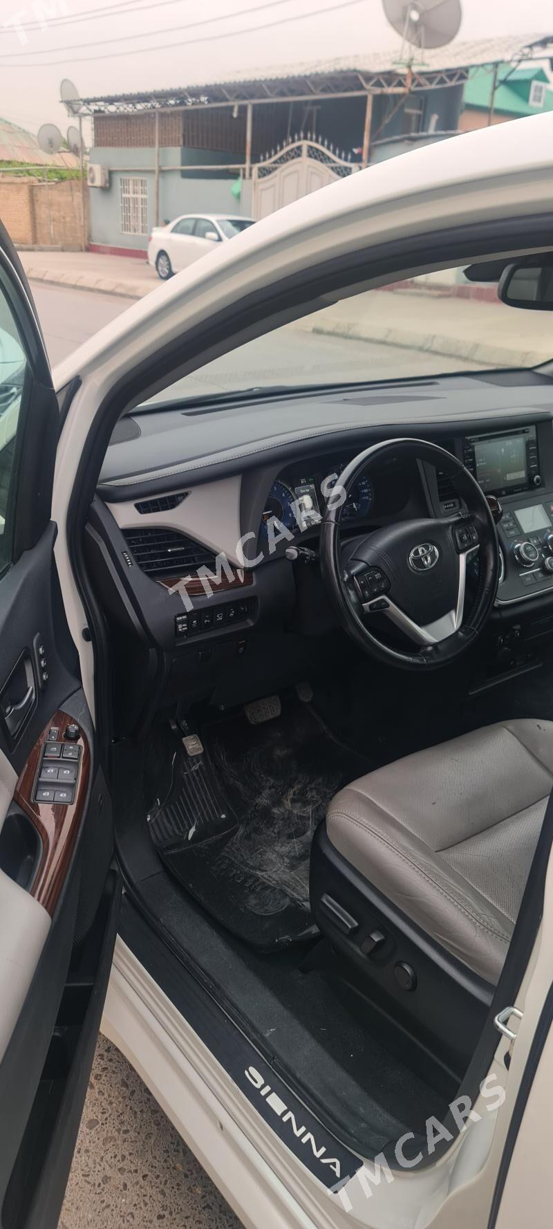 Toyota Sienna 2019 - 550 000 TMT - Ашхабад - img 6