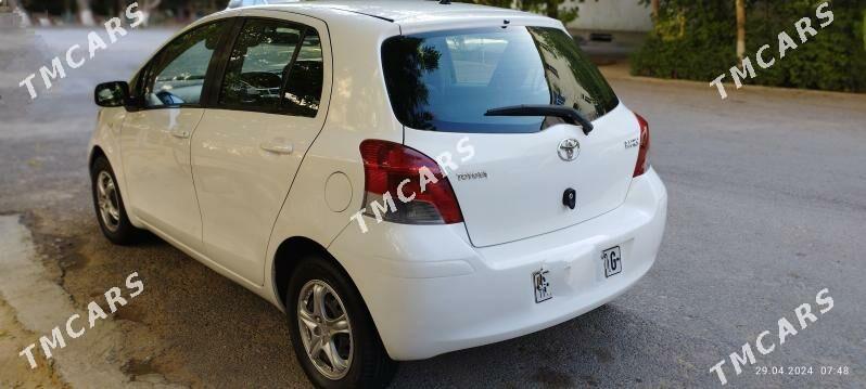 Toyota Yaris 2010 - 98 000 TMT - Ашхабад - img 4