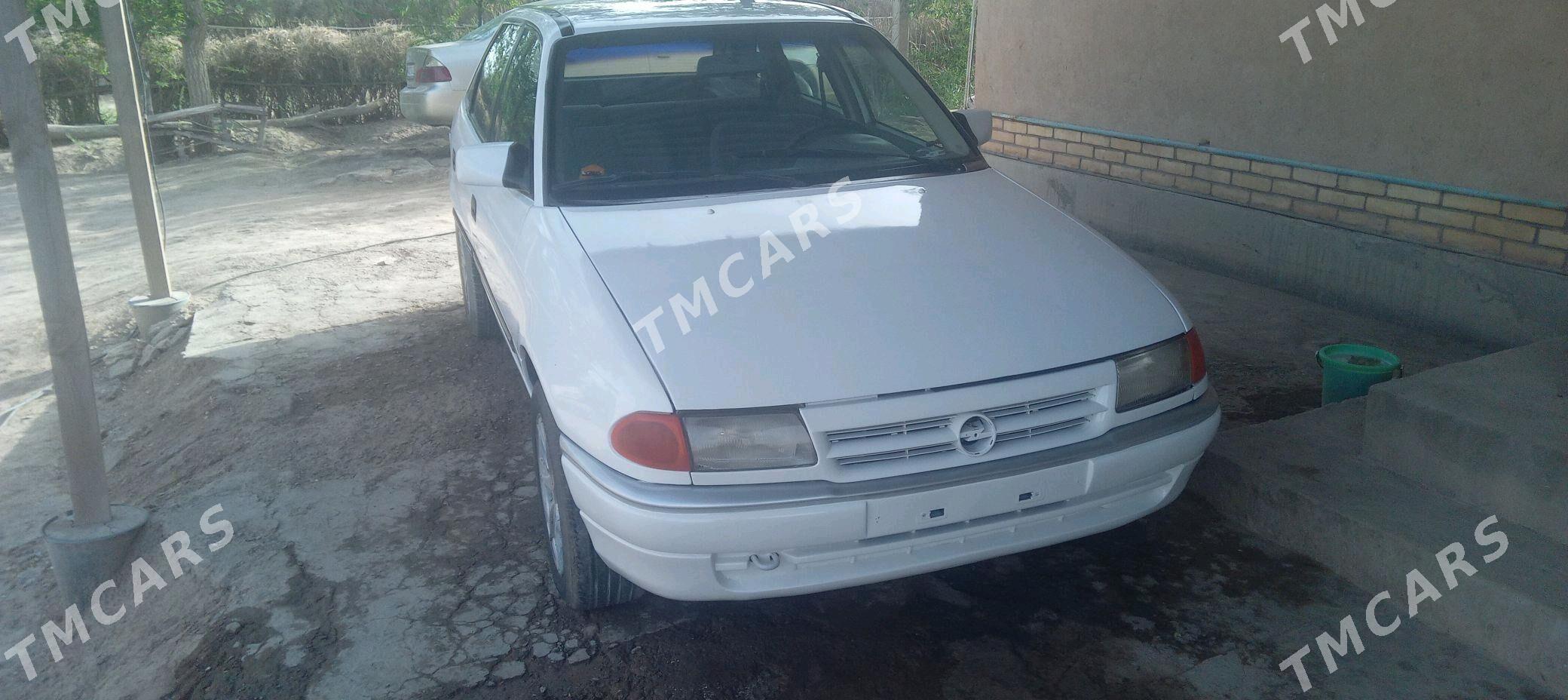 Opel Astra 1992 - 34 000 TMT - Türkmenbaşy etr. - img 2