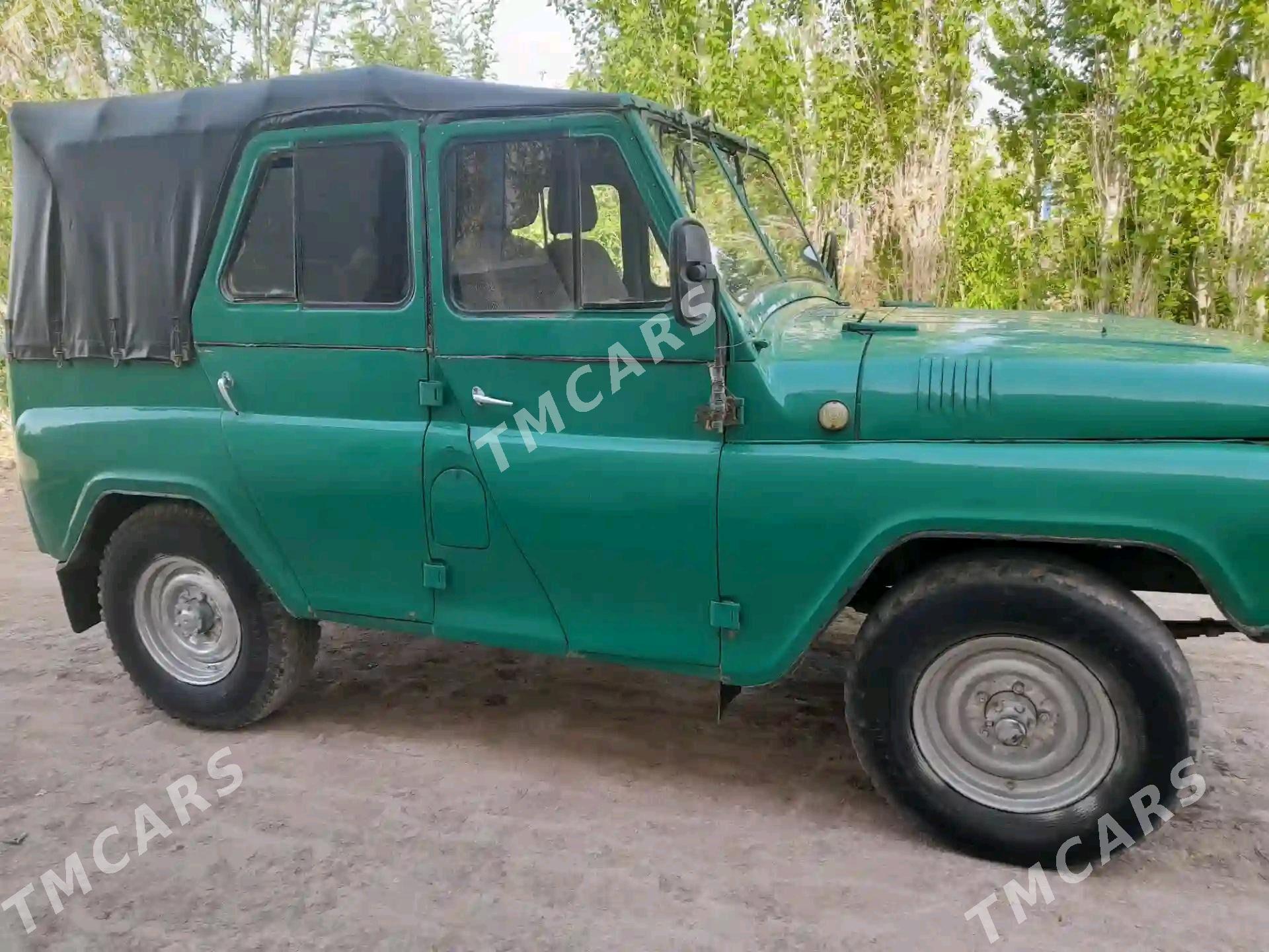 UAZ 469 1988 - 25 000 TMT - Гурбансолтан Едже - img 3