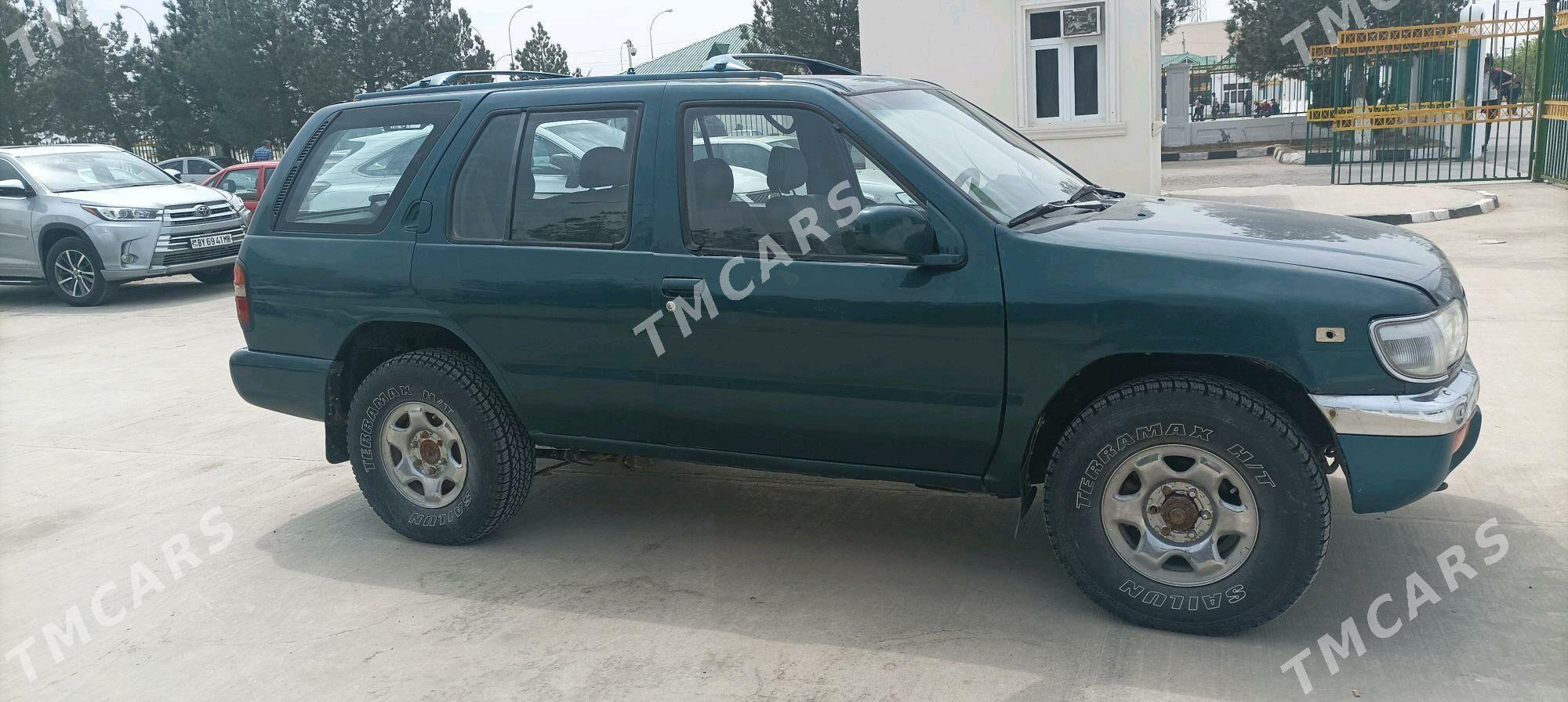 Nissan Pathfinder 1996 - 60 000 TMT - Байрамали - img 3