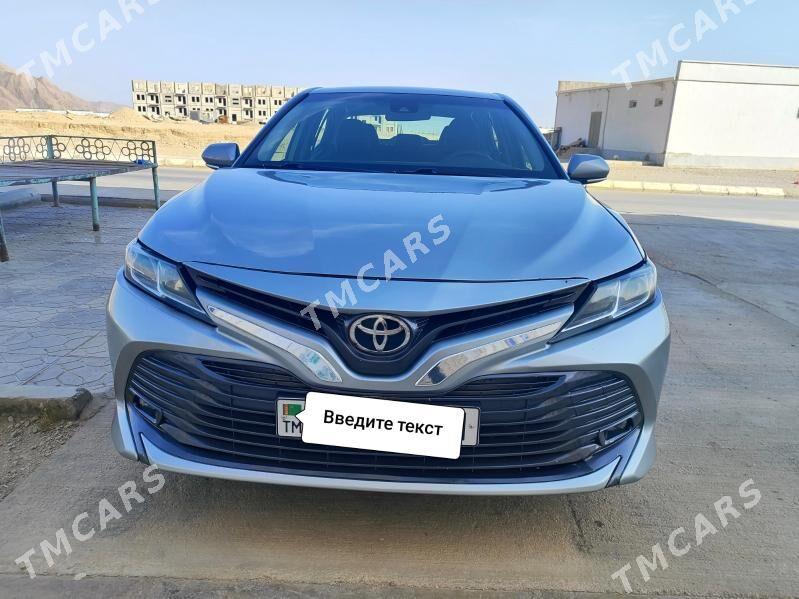 Toyota Camry 2018 - 295 000 TMT - Балканабат - img 2