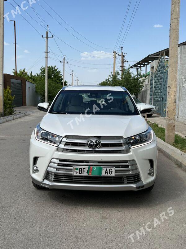 Toyota Highlander 2019 - 438 000 TMT - Ашхабад - img 2