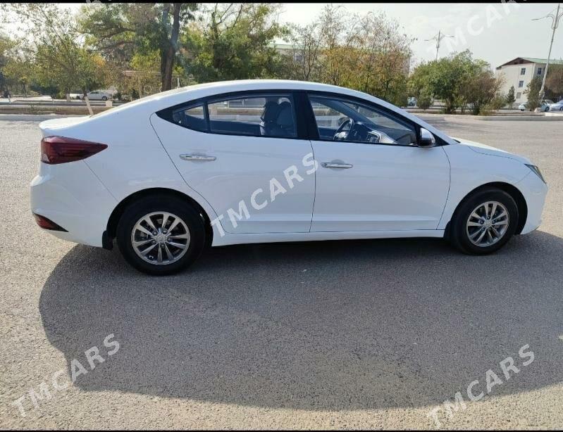 Hyundai Elantra 2019 - 240 000 TMT - Ашхабад - img 4