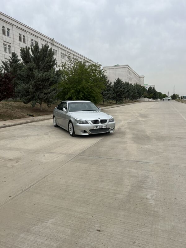 BMW E60 2008 - 219 000 TMT - Кëши - img 6